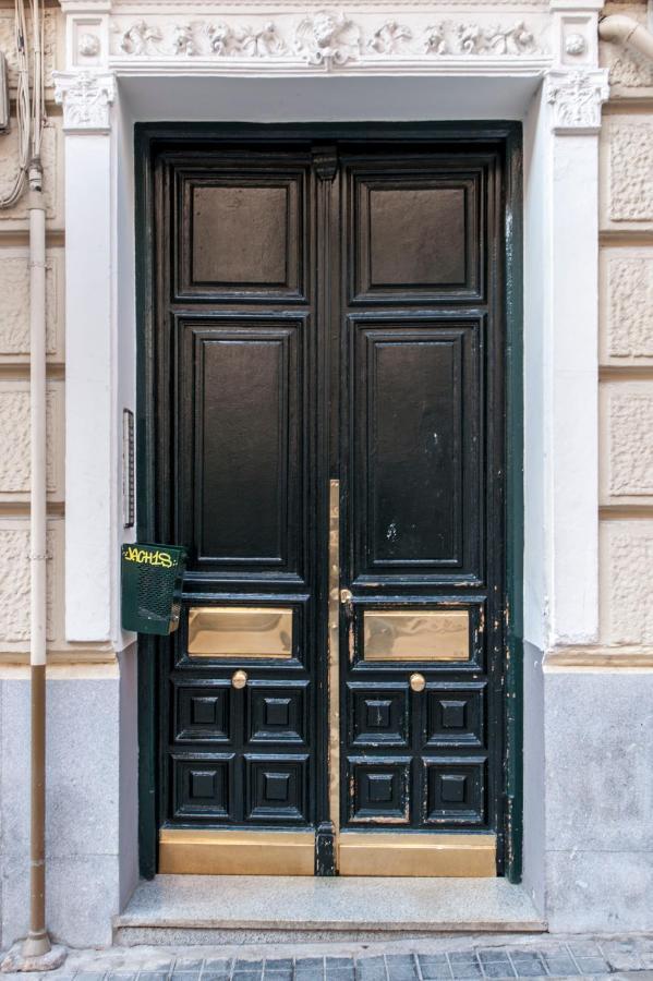 Atocha VI - Elegancia Urbana En Una Ubicacion Privilegiada Madrid Exterior foto
